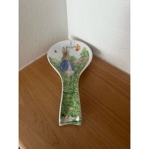 Peter Rabbit Ceramic Stoneware Spoon Rest NWT